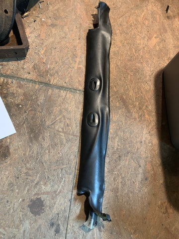 911 access cover for cabriolet top motors has cracked cardboard backing - 911.565.093.66