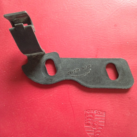 993 Headlight securing clip LEFT DRIVER ask about discounted shipping! - 993.631.121.01