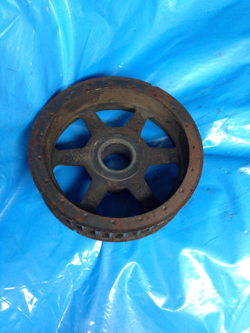 Porsche 993 Power steering pump gear 99314718100 lower larger 964 steering pump gear 964-147-181-05 - 964.147.181.04