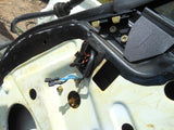 911 Door Cabriolet right white, vent, glass and harness round access hole era 1987 - 911.531.006.23