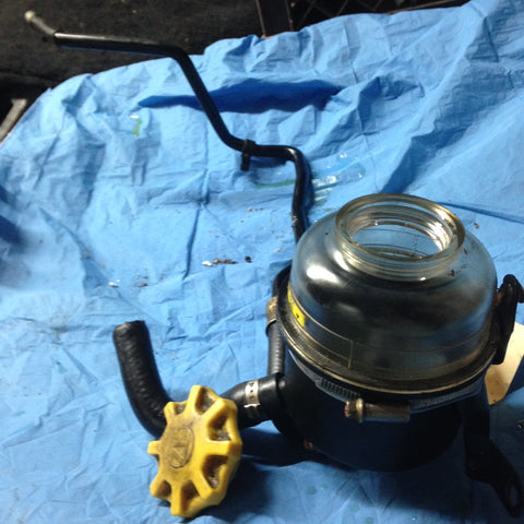 964 Power steering reservoir Oil tank Clear  upper half with yellow cap 64.347.451.01 return line - 964.347.015.01