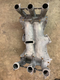 993 Varioram intake distributor manifold raised script 993.110.081.02 993.110.183.4r1996 - 993.110.081.02